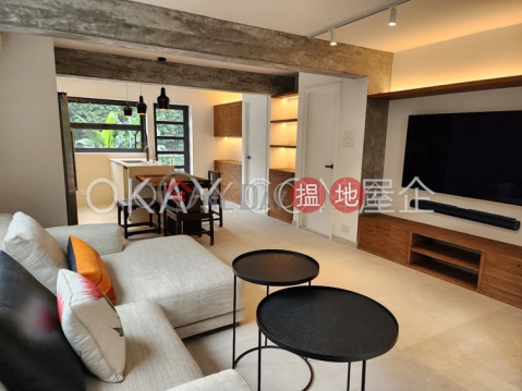 Rare house with terrace | Rental, Nga Lai Yuen 雅麗苑 | Tsuen Wan (OKAY-R735135)_0