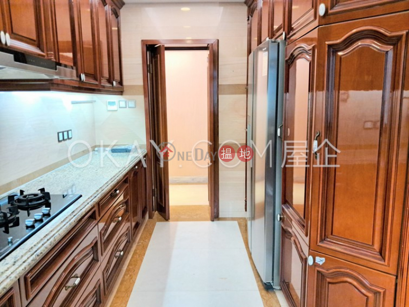 Rare 3 bedroom on high floor with parking | Rental | Clovelly Court 嘉富麗苑 Rental Listings