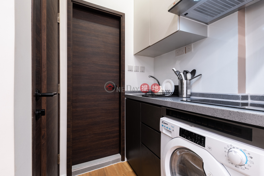 Studio Apartment in Central | 88 Hollywood Road | Central District, Hong Kong Rental, HK$ 26,800/ month