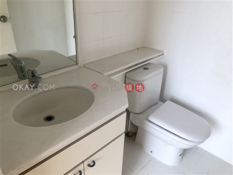 Efficient 4 bedroom with terrace & parking | Rental | House A1 Stanley Knoll 赤柱山莊A1座 Rental Listings