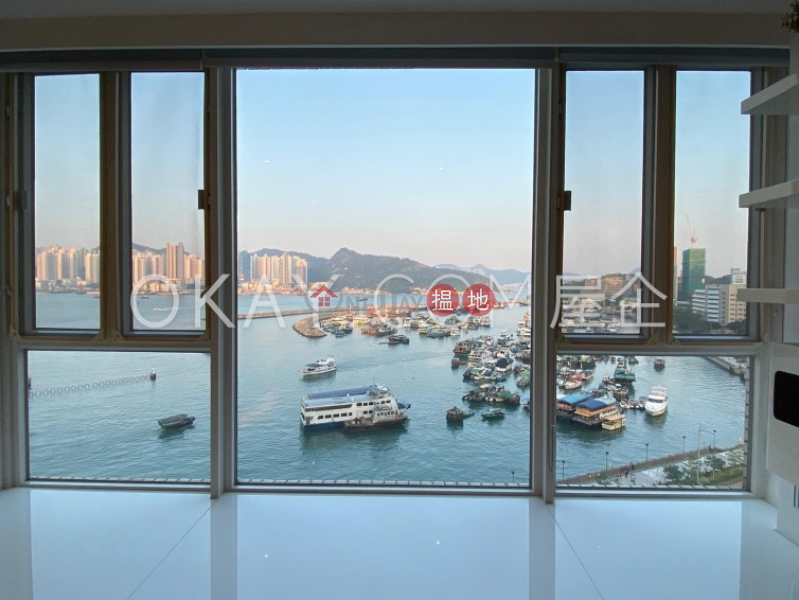 Property Search Hong Kong | OneDay | Residential Rental Listings | Lovely 3 bedroom in Quarry Bay | Rental