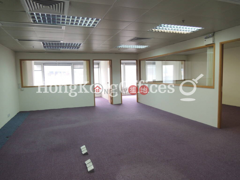 HK$ 58,320/ month Shun Tak Centre Western District, Office Unit for Rent at Shun Tak Centre
