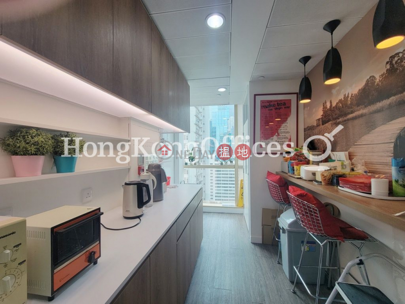 Property Search Hong Kong | OneDay | Office / Commercial Property, Rental Listings, Office Unit for Rent at Hip Shing Hong Centre