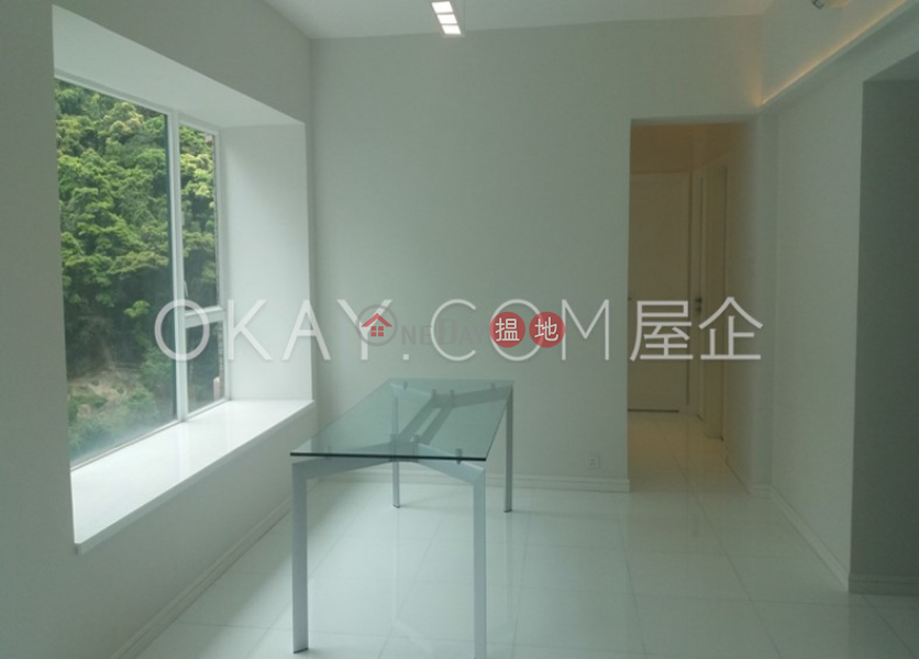 Luxurious 3 bedroom with parking | Rental | Hillsborough Court 曉峰閣 Rental Listings