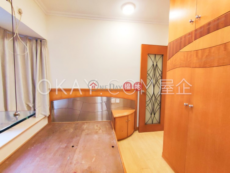 HK$ 28,000/ month Woodlands Terrace Western District | Unique 3 bedroom in Mid-levels West | Rental