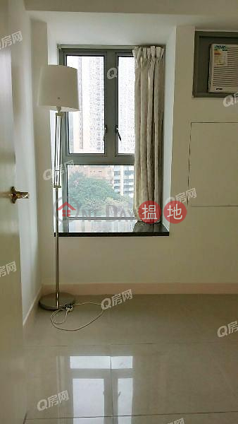 HK$ 28,000/ month The Merton Western District The Merton | 2 bedroom Low Floor Flat for Rent