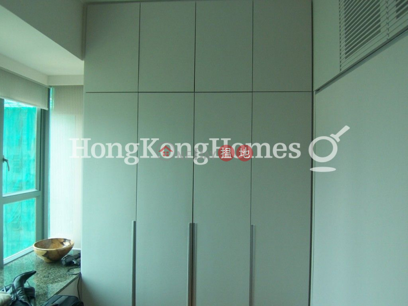3 Bedroom Family Unit for Rent at 2 Park Road, 2 Park Road | Western District | Hong Kong Rental | HK$ 42,000/ month