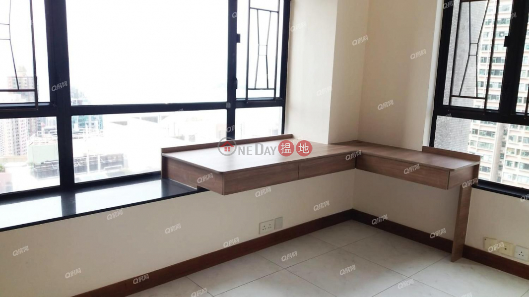 HK$ 18.8M, Valiant Park Western District Valiant Park | 3 bedroom High Floor Flat for Sale