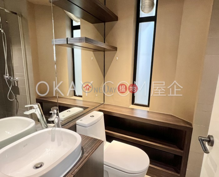 Nicely kept 2 bedroom in Causeway Bay | Rental | Fairview Mansion 華爾大廈 Rental Listings