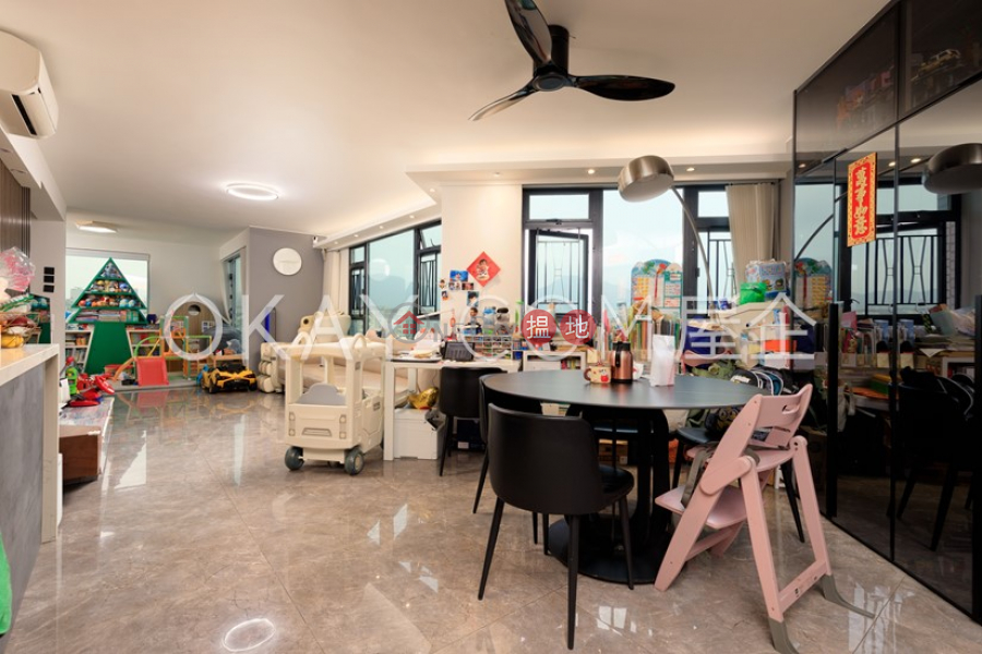 Property Search Hong Kong | OneDay | Residential | Sales Listings, Gorgeous 4 bedroom on high floor with rooftop & parking | For Sale