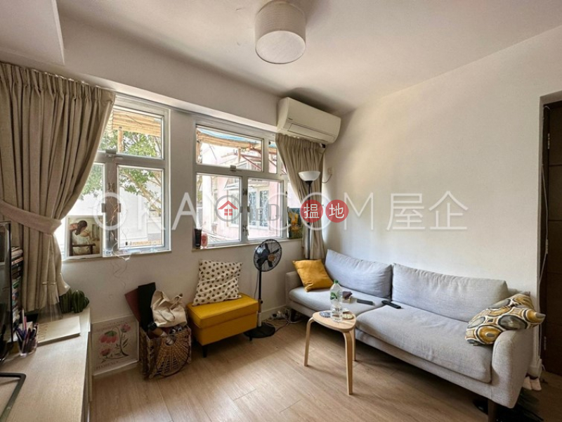 Cozy 1 bedroom in Sheung Wan | For Sale, Tai Hing Building 太慶大廈 Sales Listings | Central District (OKAY-S735076)