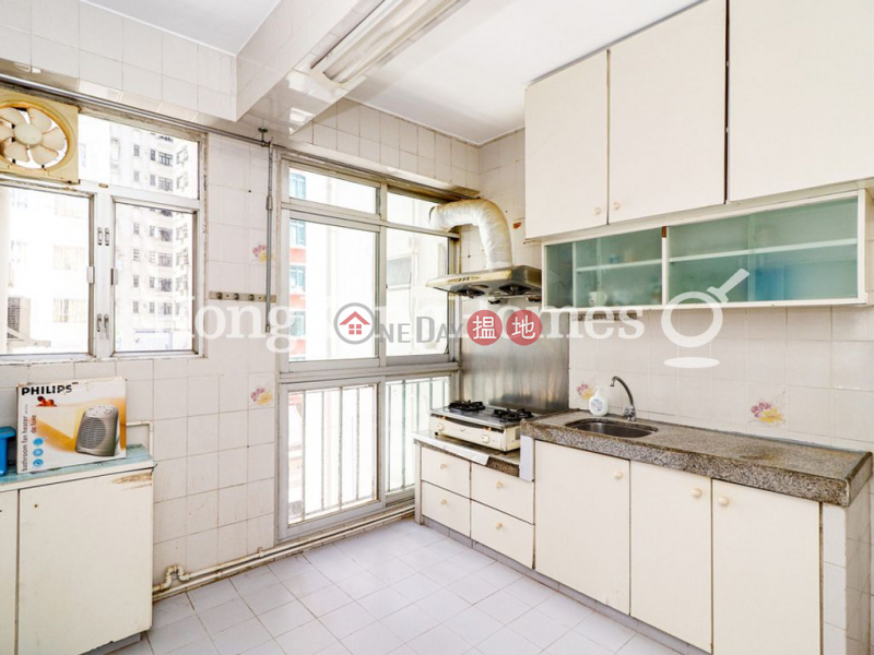 3 Bedroom Family Unit for Rent at Tsui Man Court 76 Village Road | Wan Chai District Hong Kong, Rental | HK$ 42,000/ month