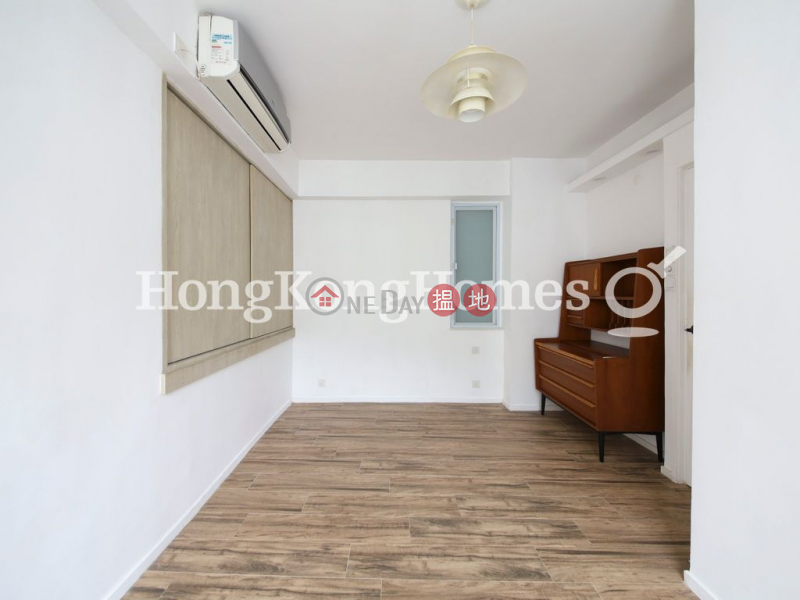 2 Bedroom Unit at Hing Hon Building | For Sale | Hing Hon Building 興漢大廈 Sales Listings
