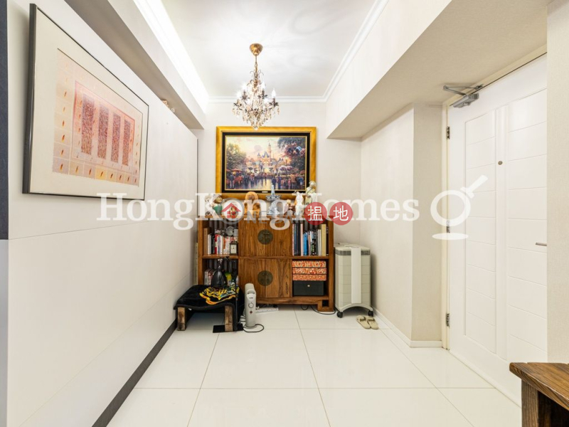 Property Search Hong Kong | OneDay | Residential Sales Listings 3 Bedroom Family Unit at Wah Fung Mansion | For Sale