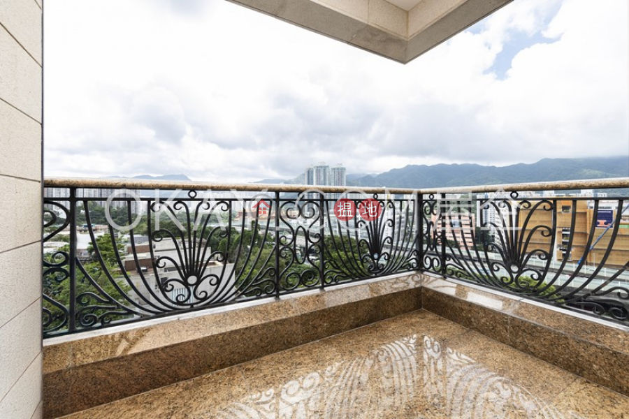 Gorgeous 3 bedroom with balcony & parking | For Sale | The Great Hill Block 3 嘉御山 3座 Sales Listings