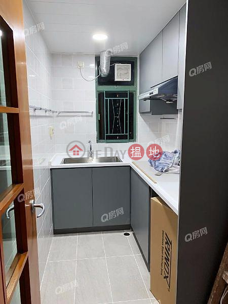 Tower 8 Island Resort | 3 bedroom Low Floor Flat for Rent 28 Siu Sai Wan Road | Chai Wan District Hong Kong Rental HK$ 25,000/ month
