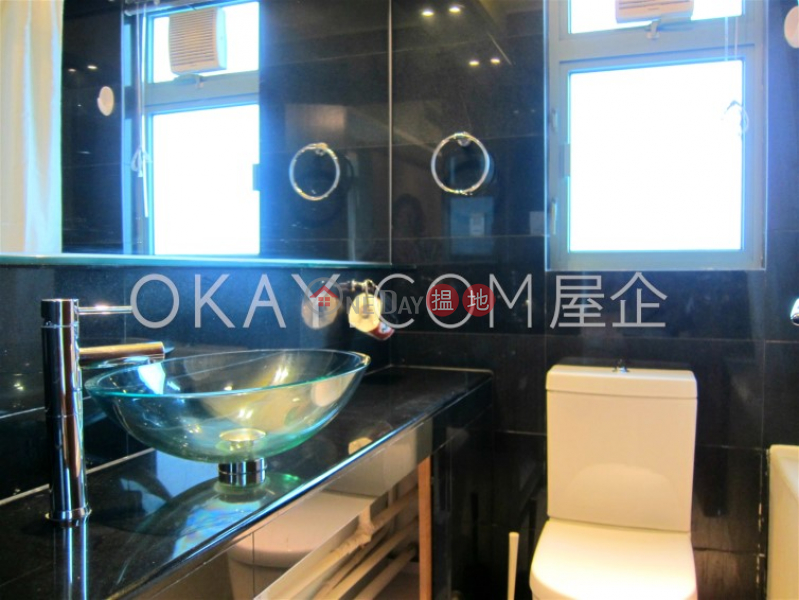 HK$ 43,000/ 月渣甸豪庭-灣仔區-3房2廁,極高層,星級會所,露台渣甸豪庭出租單位