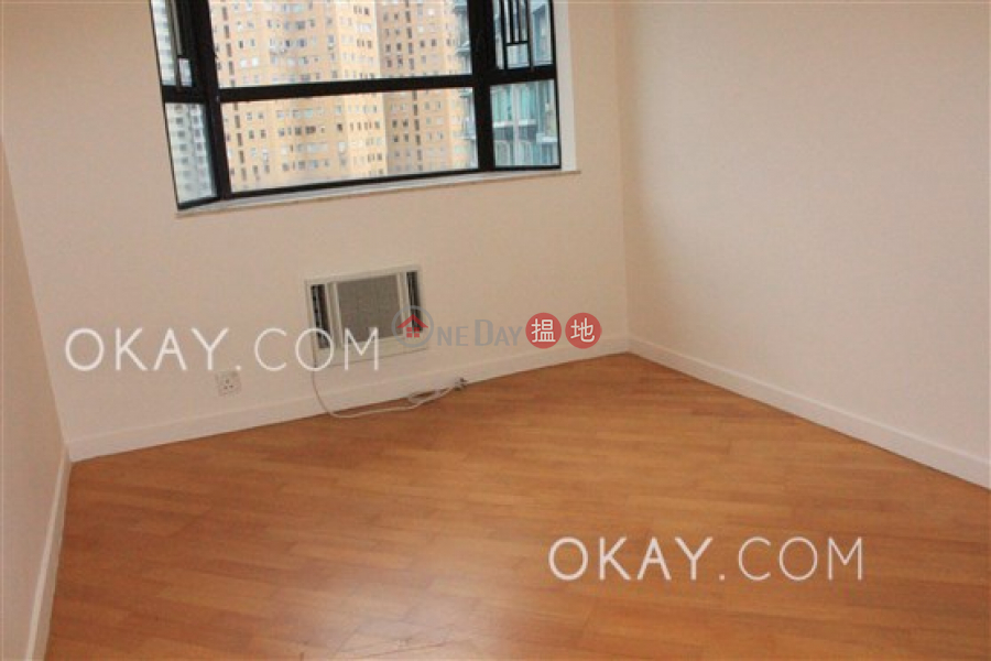 HK$ 39,000/ month Ronsdale Garden Wan Chai District Tasteful 3 bedroom with balcony | Rental