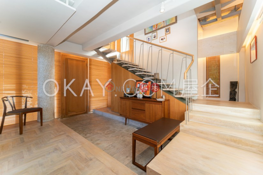 HK$ 102.9M | 48 Sheung Sze Wan Village Sai Kung Lovely house with rooftop | For Sale