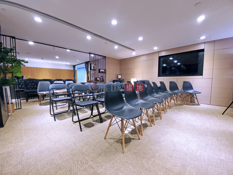 HK$ 2,000/ month | Eton Tower, Wan Chai District, CO WORK MAU I Hot Desk Monthly Pass $2,000 & Event Zone $600