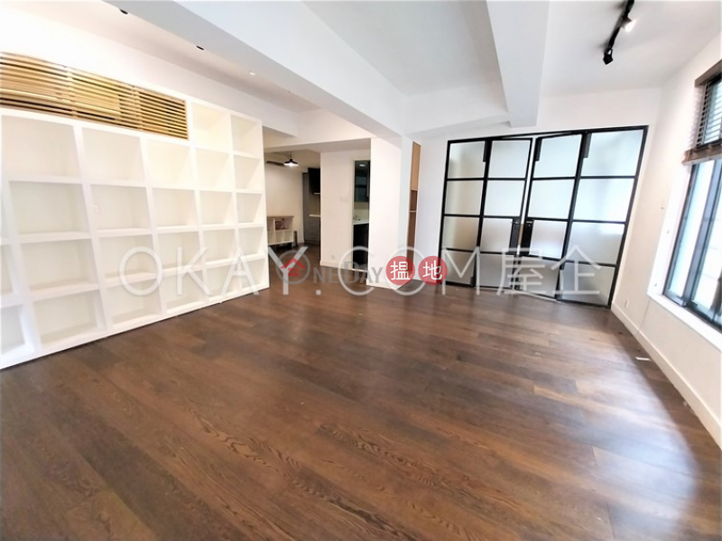 Property Search Hong Kong | OneDay | Residential, Rental Listings, Generous 1 bedroom in Sheung Wan | Rental