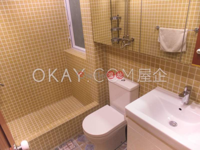 1房1廁,露台屈地大廈出售單位-22-44屈地街 | 西區|香港出售-HK$ 850萬