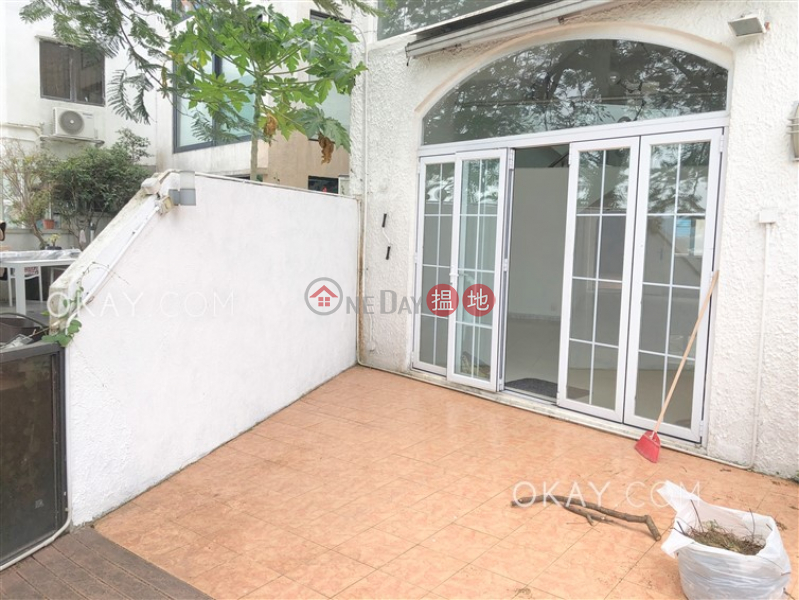 HK$ 46,000/ month Tan Cheung Ha Village Sai Kung | Unique house with rooftop, terrace & balcony | Rental