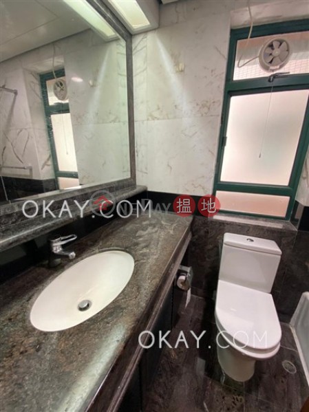 HK$ 35,000/ month | Hillsborough Court Central District | Charming 2 bedroom with parking | Rental