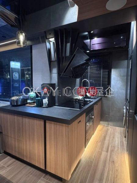 Generous 2 bedroom in Central | Rental, Sunrise House 新陞大樓 Rental Listings | Central District (OKAY-R277027)