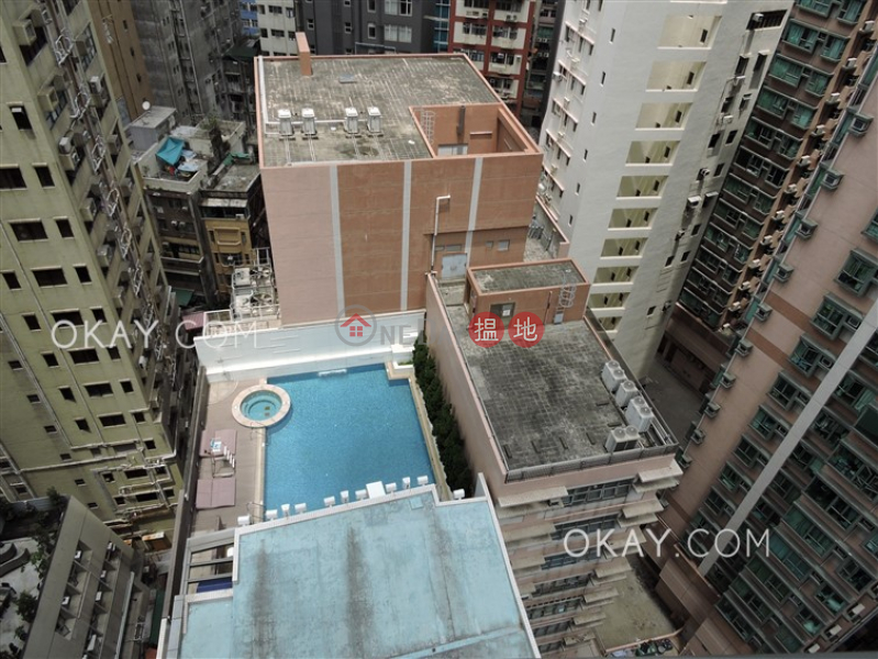香港搵樓|租樓|二手盤|買樓| 搵地 | 住宅出租樓盤-2房1廁,星級會所,露台《盈峰一號出租單位》