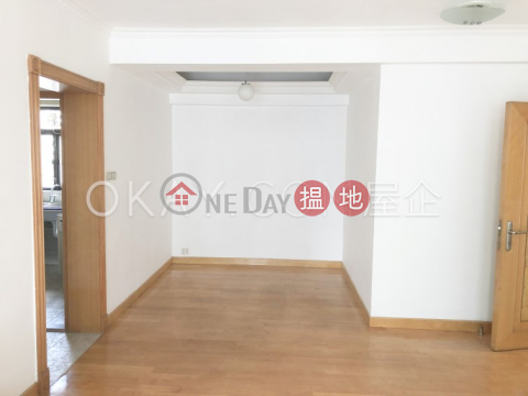 Gorgeous 3 bedroom on high floor with balcony & parking | Rental | Hawthorn Garden 荷塘苑 _0