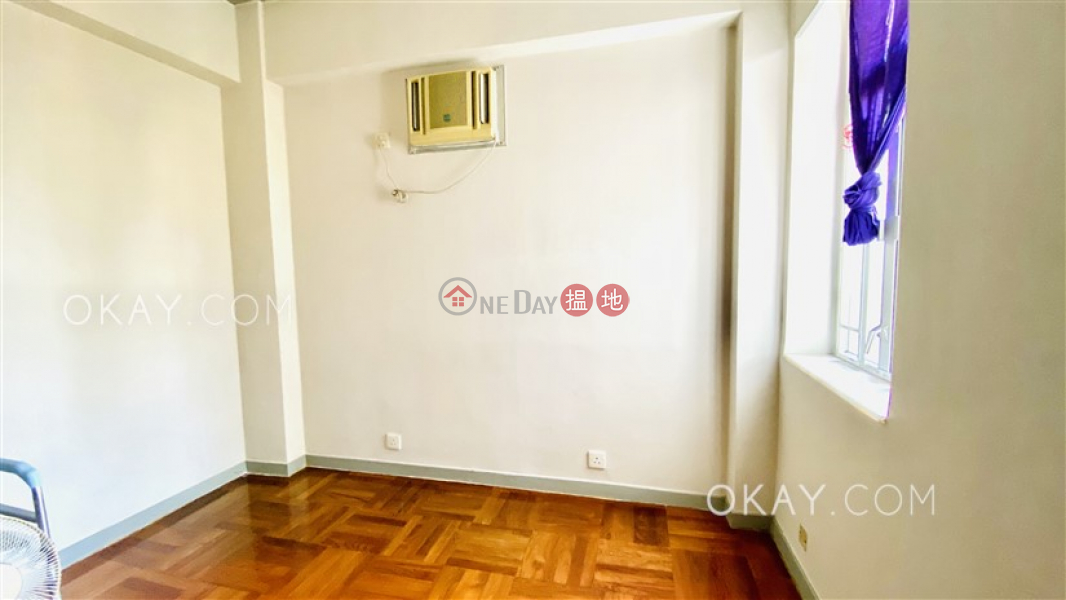 Nicely kept 3 bedroom in Causeway Bay | Rental | Marco Polo Mansion 海威大廈 Rental Listings