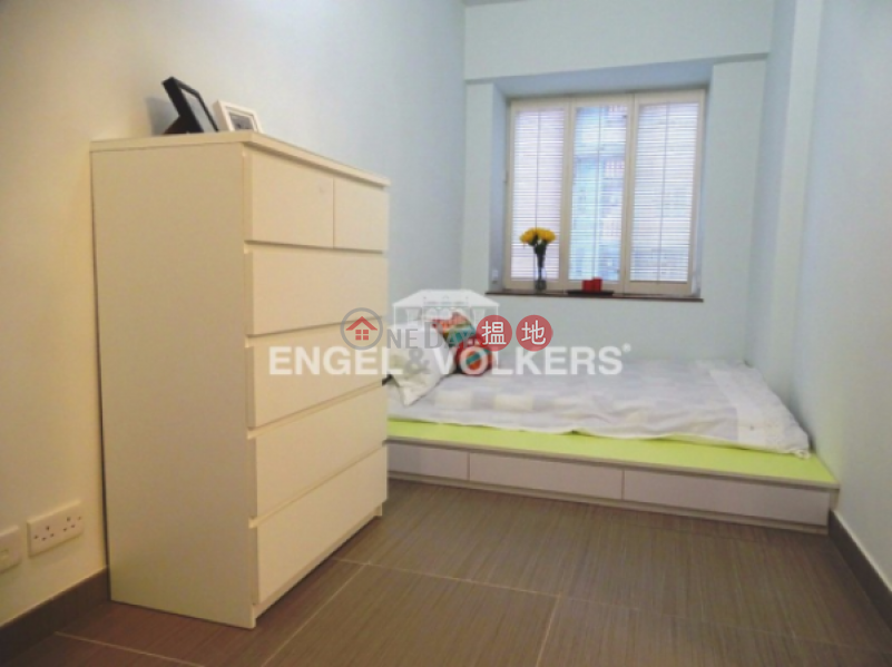 2 Bedroom Flat for Sale in Mid Levels West | All Fit Garden 百合苑 Sales Listings