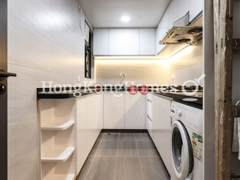 3 Bedroom Family Unit for Rent at Valiant Park 52 Conduit Road | Western District | Hong Kong, Rental | HK$ 40,000/ month