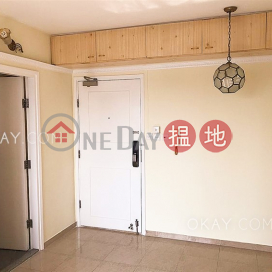 Generous 2 bedroom on high floor | Rental | Broadview Court Block 2 雅濤閣 2座 _0