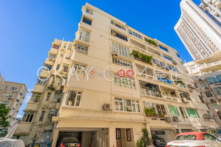 HK$ 19.5M | Best View Court, Central District | Tasteful 2 bedroom with balcony | For Sale