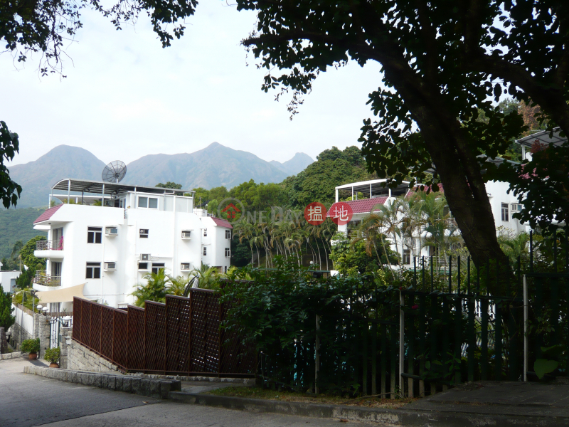 Great SK Location House 4 Beds + Pool.51龍尾村路 | 西貢|香港出租-HK$ 63,000/ 月