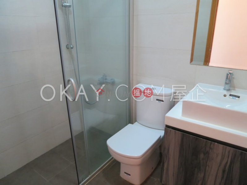 HK$ 29,000/ month (T-26) Tsui Kung Mansion On Kam Din Terrace Taikoo Shing | Eastern District | Popular 3 bedroom on high floor with sea views | Rental