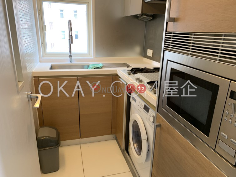 HK$ 9.4M | Centrestage Central District | Intimate 2 bedroom with balcony | For Sale