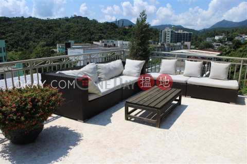 Lovely house on high floor with sea views & rooftop | For Sale | Sun King Terrace 新景台 _0