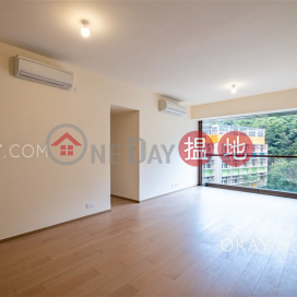 Charming 3 bedroom with balcony | For Sale | Island Garden Tower 2 香島2座 _0