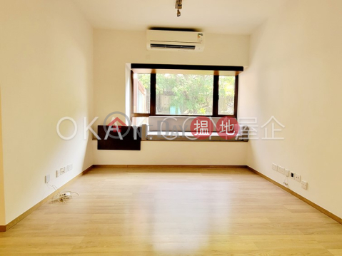 Generous 3 bedroom in Western District | For Sale | Serene Court 西寧閣 _0