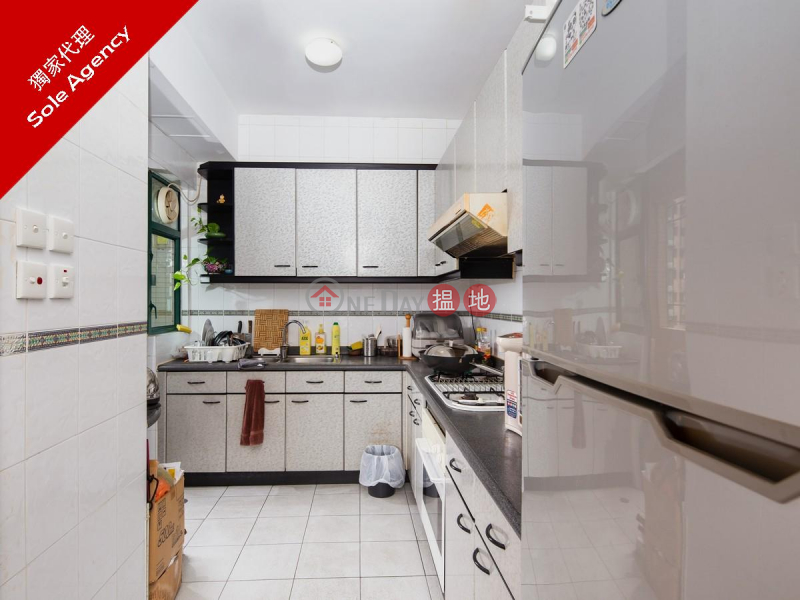 3 Bedroom Family Flat for Sale in Central Mid Levels | 18 Old Peak Road | Central District, Hong Kong | Sales HK$ 45M