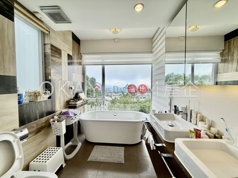 Lovely house with terrace & parking | For Sale | House F Little Palm Villa 棕林別墅 F座 Sales Listings