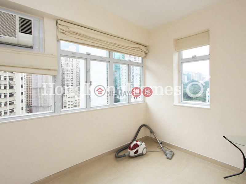 Property Search Hong Kong | OneDay | Residential, Rental Listings | 3 Bedroom Family Unit for Rent at Lai Sing Building