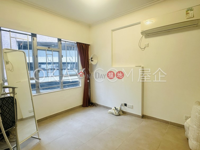 Cozy 2 bedroom in Mid-levels West | For Sale | All Fit Garden 百合苑 Sales Listings