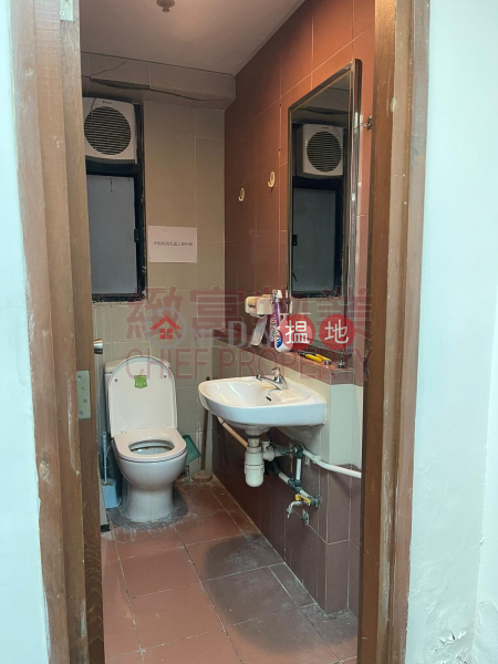 獨立單位，內廁，抵租 | 704 Prince Edward Road East | Wong Tai Sin District | Hong Kong Rental HK$ 14,500/ month