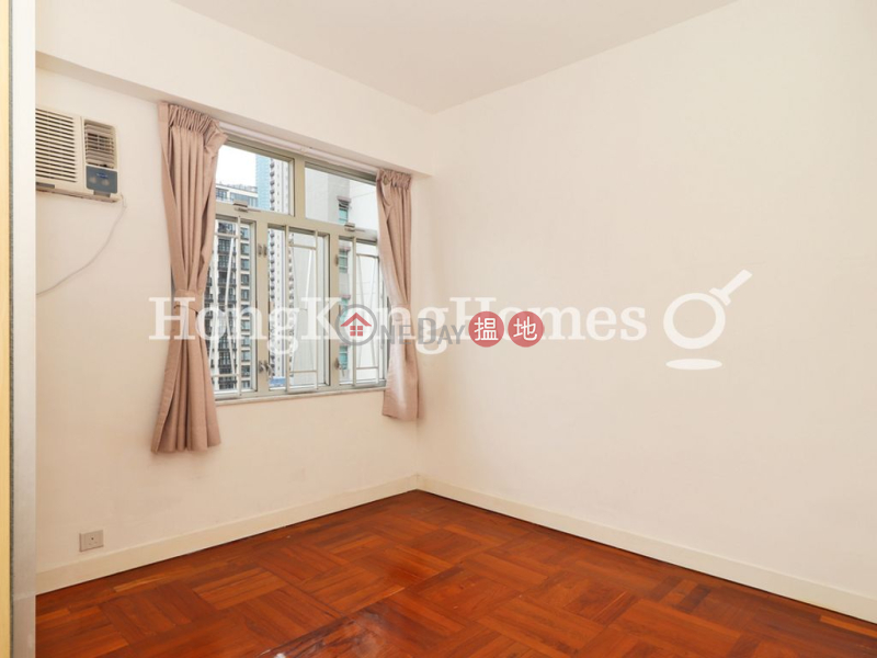 HK$ 25,800/ month Portfield Building, Wan Chai District, 3 Bedroom Family Unit for Rent at Portfield Building