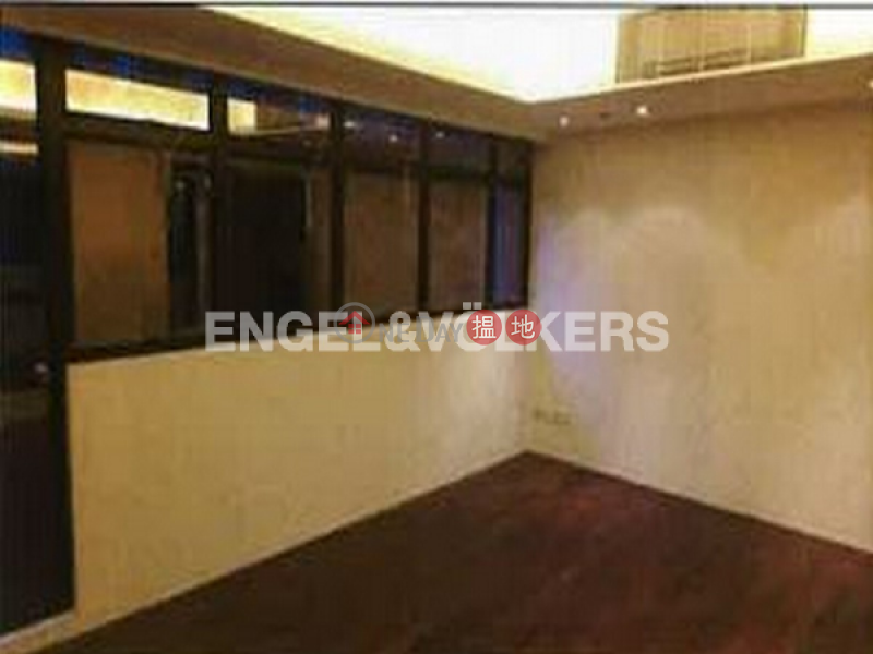 Studio Flat for Rent in Central, Shama Central 香港莎瑪 Rental Listings | Central District (EVHK42949)