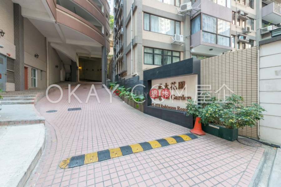 HK$ 32,900/ month Jing Tai Garden Mansion Western District, Rare 2 bedroom with balcony | Rental